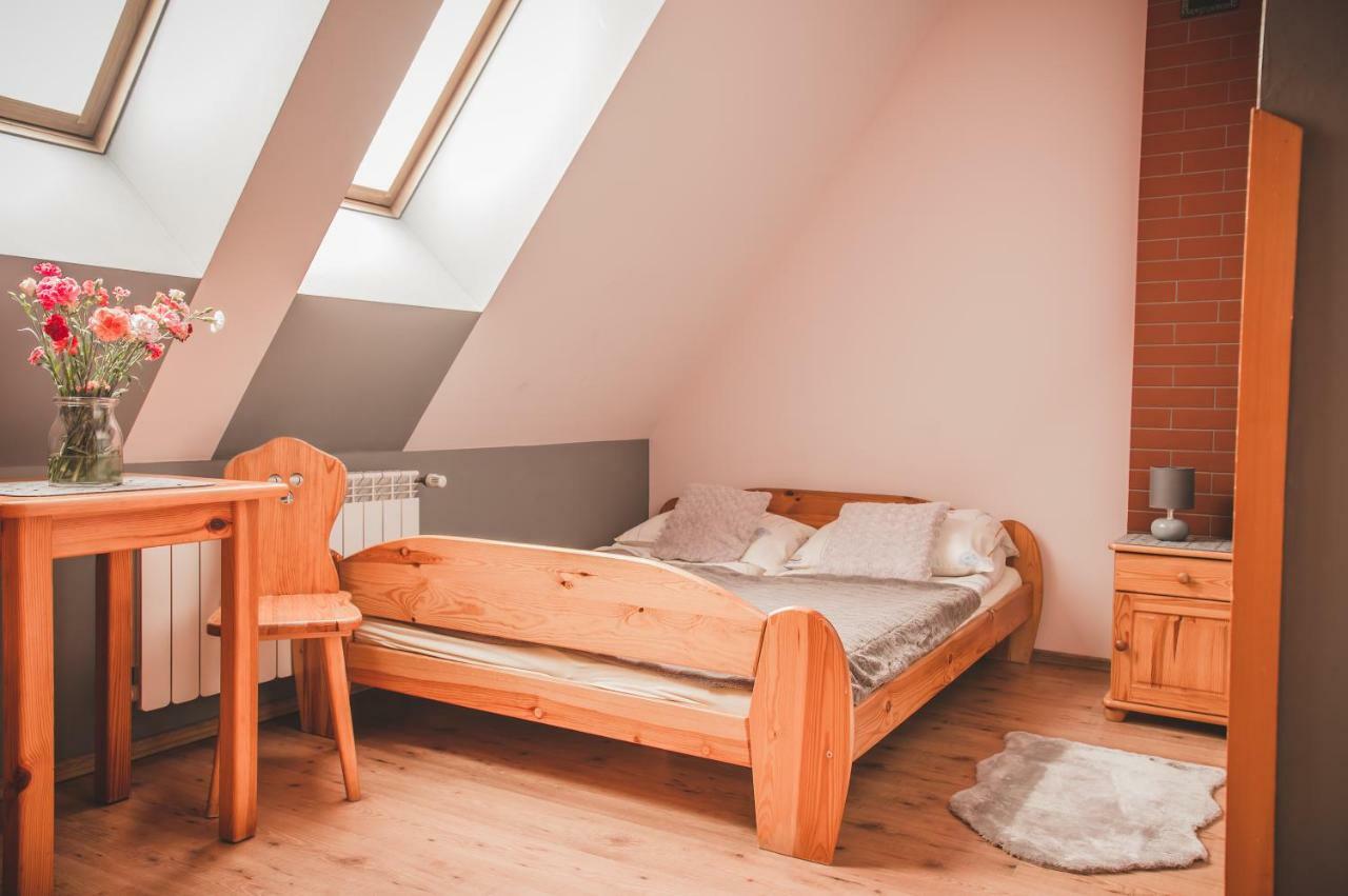 Pokoje Goscinne Gobo Zakopane Ngoại thất bức ảnh