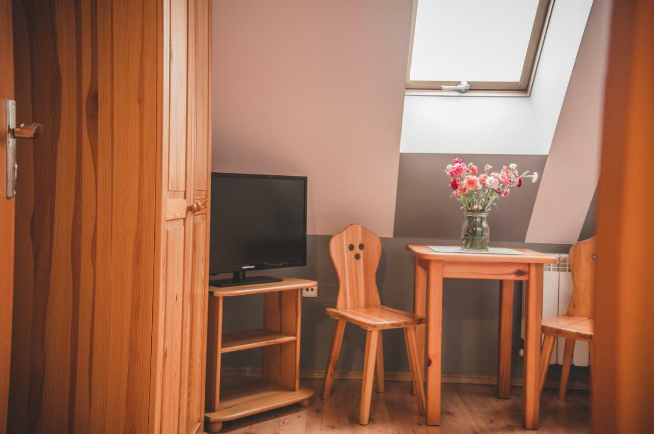 Pokoje Goscinne Gobo Zakopane Ngoại thất bức ảnh