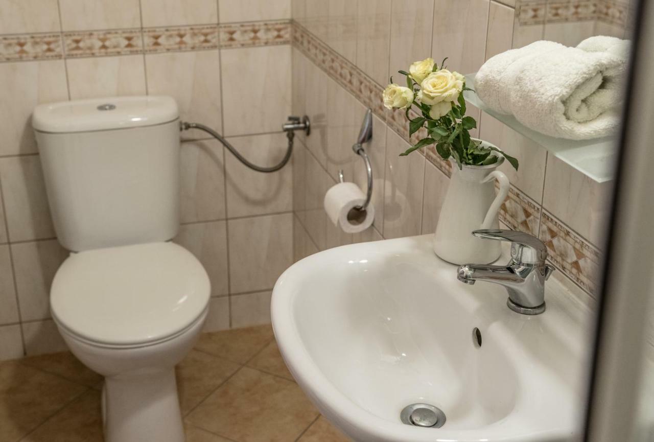 Pokoje Goscinne Gobo Zakopane Ngoại thất bức ảnh