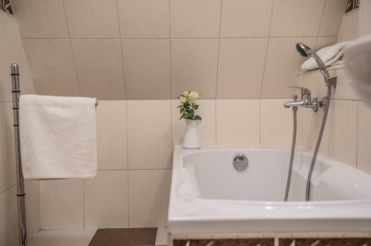 Pokoje Goscinne Gobo Zakopane Ngoại thất bức ảnh